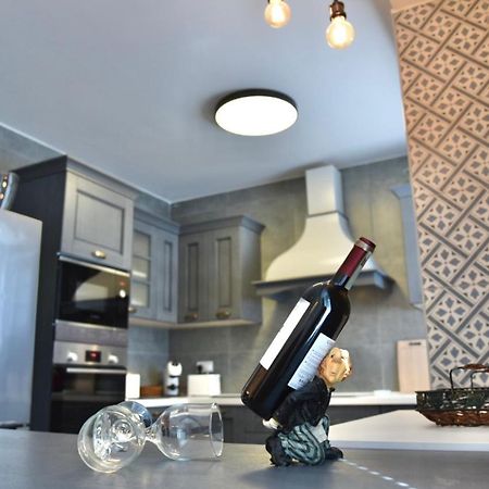 Bright & Modern 2-Bedroom, 4Th Floor Apartment In Gzira, Malta Exterior foto