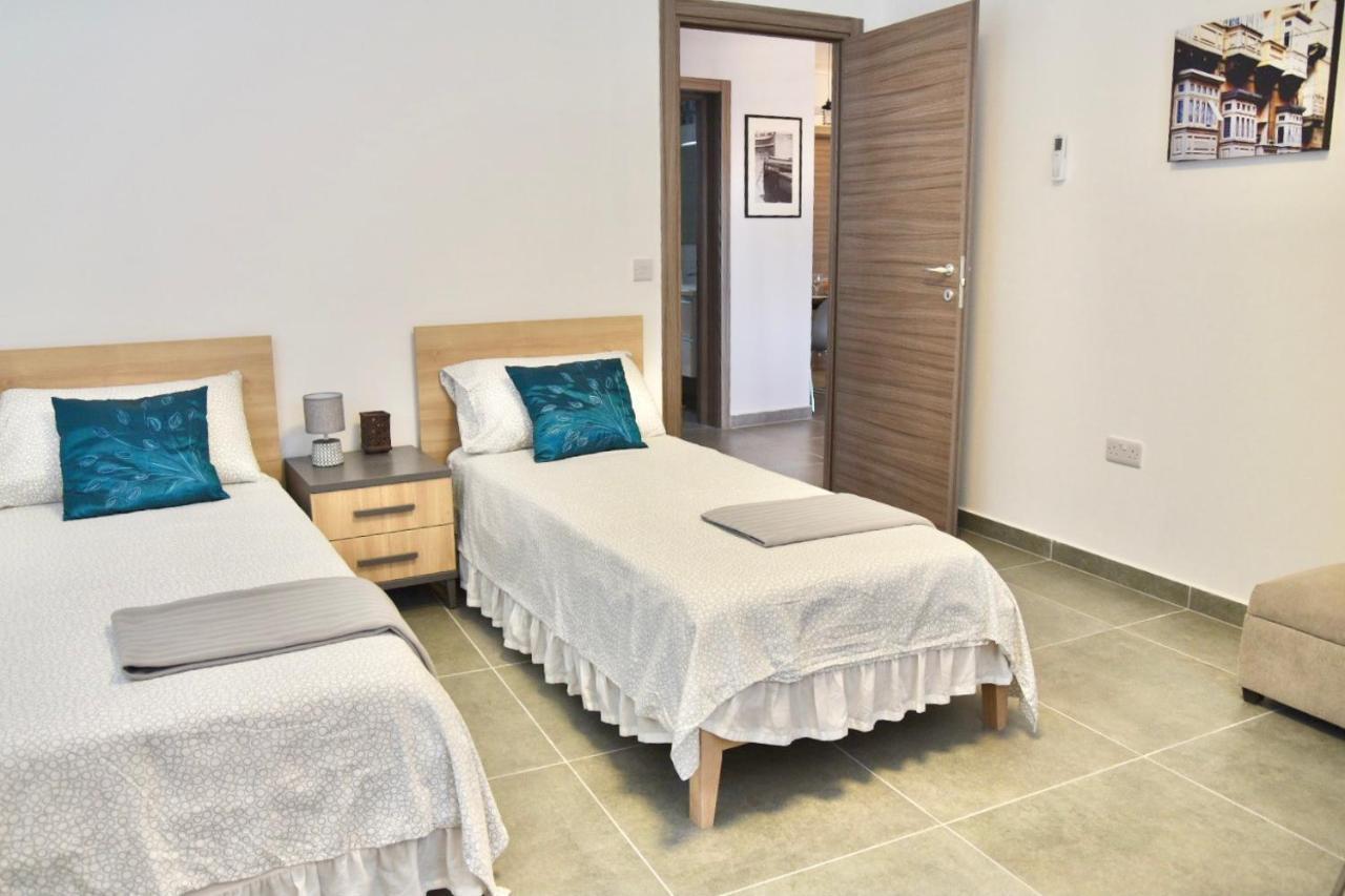 Bright & Modern 2-Bedroom, 4Th Floor Apartment In Gzira, Malta Exterior foto